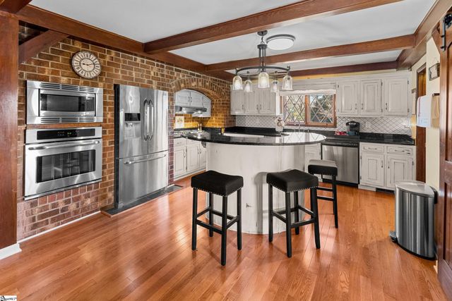 101 Pinewood Drive, Piedmont, SC 29673