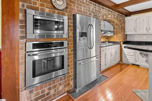 101 Pinewood Drive, Piedmont, SC 29673