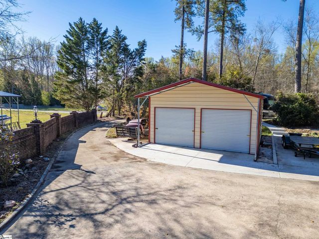 101 Pinewood Drive, Piedmont, SC 29673