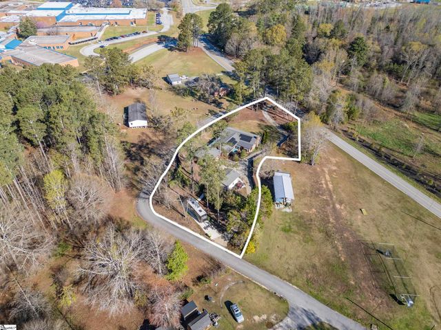 101 Pinewood Drive, Piedmont, SC 29673