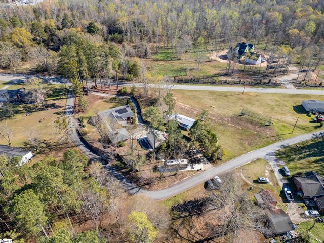 101 Pinewood Drive, Piedmont, SC 29673