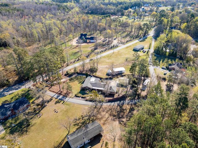 101 Pinewood Drive, Piedmont, SC 29673