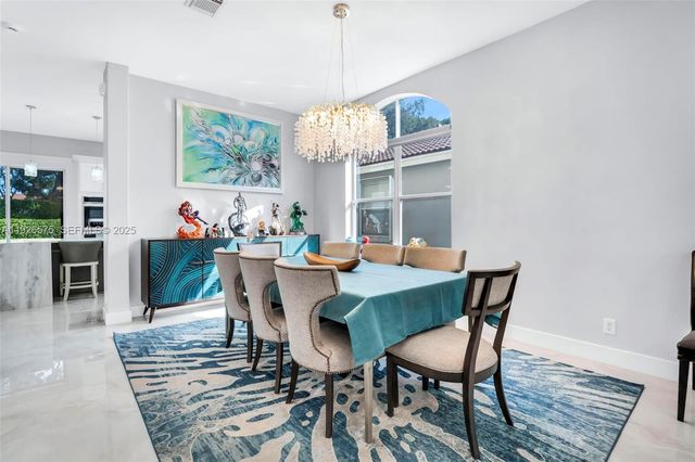 7665 NW 19th Ct, Pembroke Pines, FL 33024