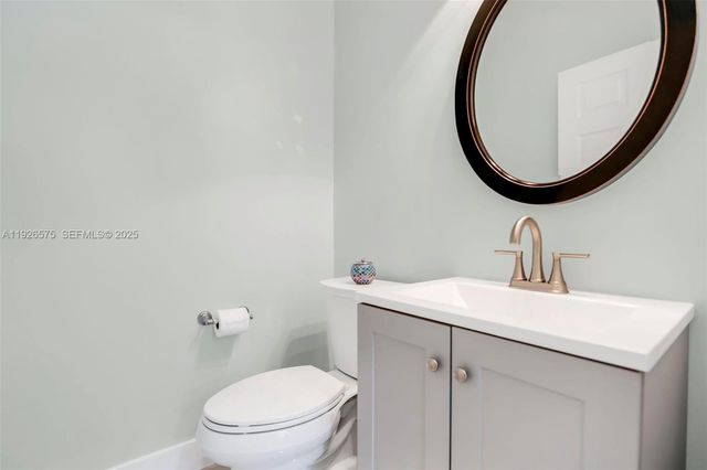 7665 NW 19th Ct, Pembroke Pines, FL 33024