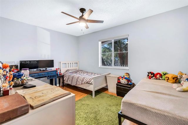 7665 NW 19th Ct, Pembroke Pines, FL 33024