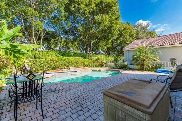 7665 NW 19th Ct, Pembroke Pines, FL 33024