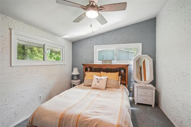430 N Shore Drive, St Charles, MO 63301