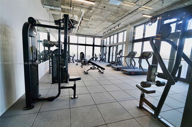 7920 NE 2nd Ave 402, Miami, FL 33138