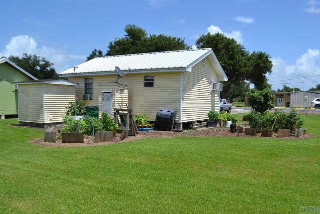 138 Armand St, Golden Meadow, LA 70357