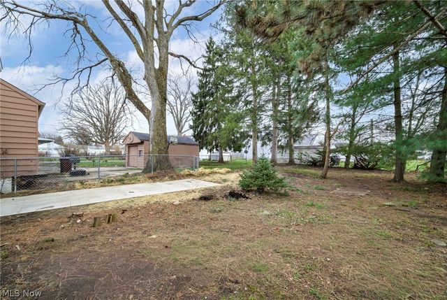 4413 Torrington Avenue, Parma, OH 44134