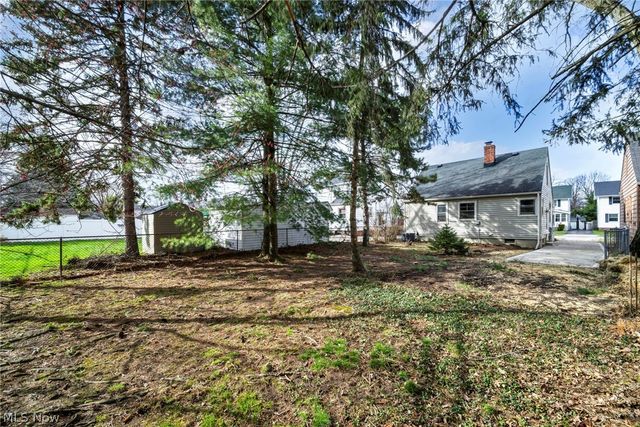 4413 Torrington Avenue, Parma, OH 44134