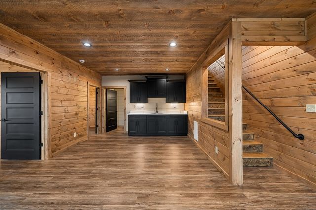 416 Windy Valley Trail, Blue Ridge, GA 30513