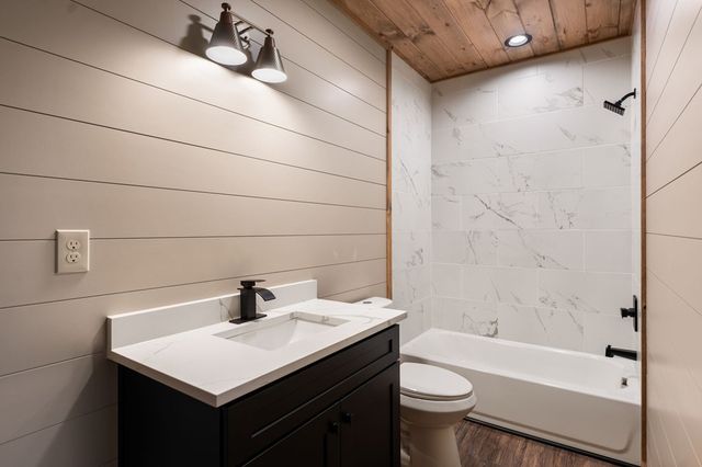 416 Windy Valley Trail, Blue Ridge, GA 30513