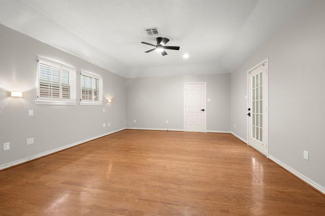 2418 Pebble Lake Drive, Magnolia, TX 77354