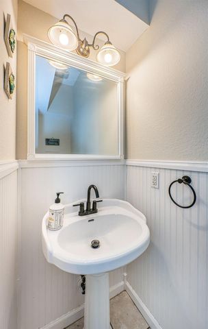 5127 BAY BOULEVARD, Port Richey, FL 34668