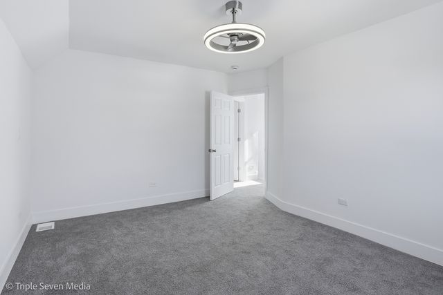 3002 Wesley Avenue, Berwyn, IL 60402