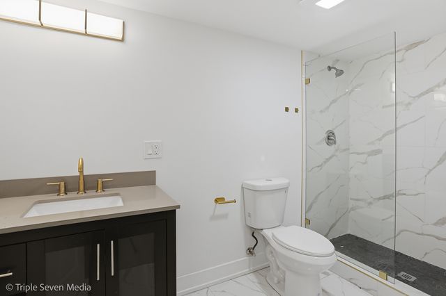 3002 Wesley Avenue, Berwyn, IL 60402