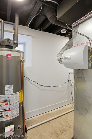 3002 Wesley Avenue, Berwyn, IL 60402