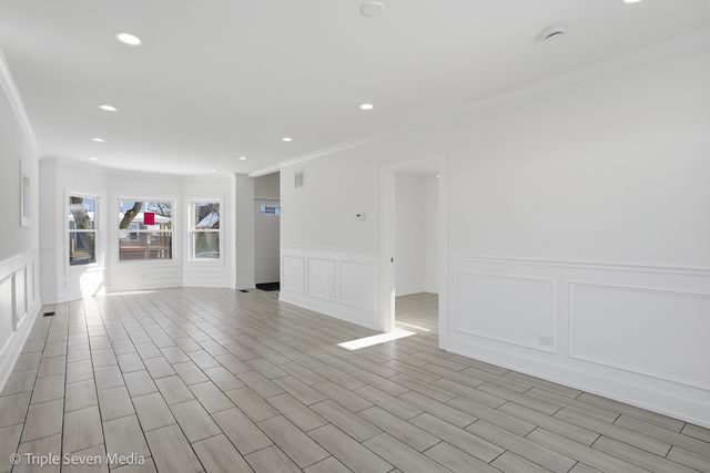 3002 Wesley Avenue, Berwyn, IL 60402