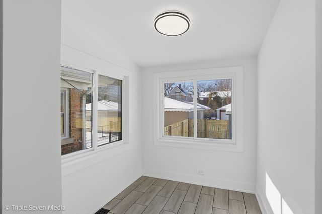 3002 Wesley Avenue, Berwyn, IL 60402