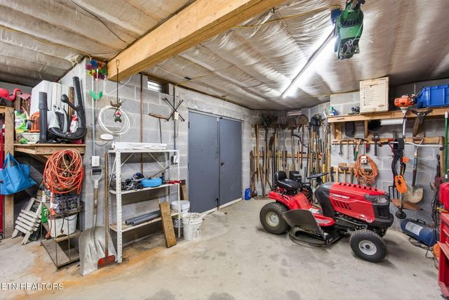 10739 Monterey Hwy, Monterey, TN 38574