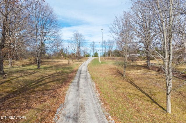 10739 Monterey Hwy, Monterey, TN 38574