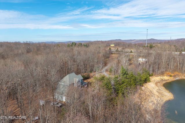 10739 Monterey Hwy, Monterey, TN 38574