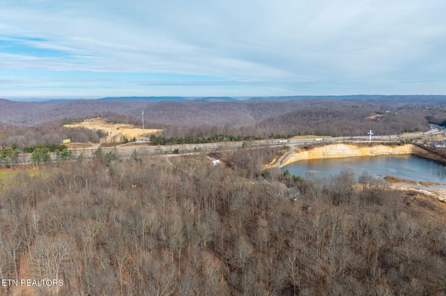 10739 Monterey Hwy, Monterey, TN 38574