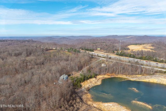 10739 Monterey Hwy, Monterey, TN 38574