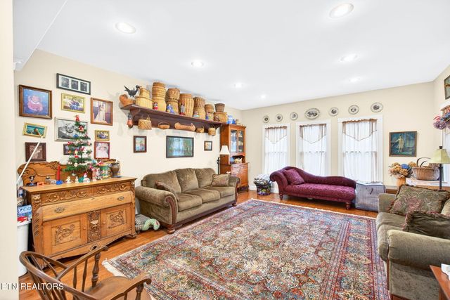 10739 Monterey Hwy, Monterey, TN 38574