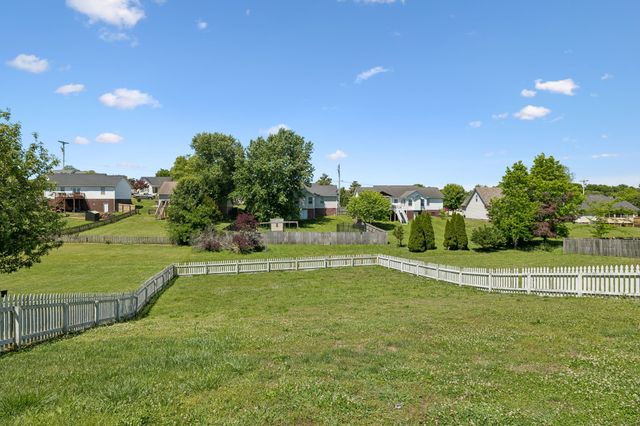 2819 Faith Ln, Spring Hill, TN 37174
