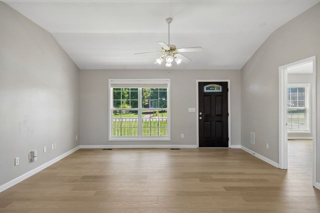 2819 Faith Ln, Spring Hill, TN 37174