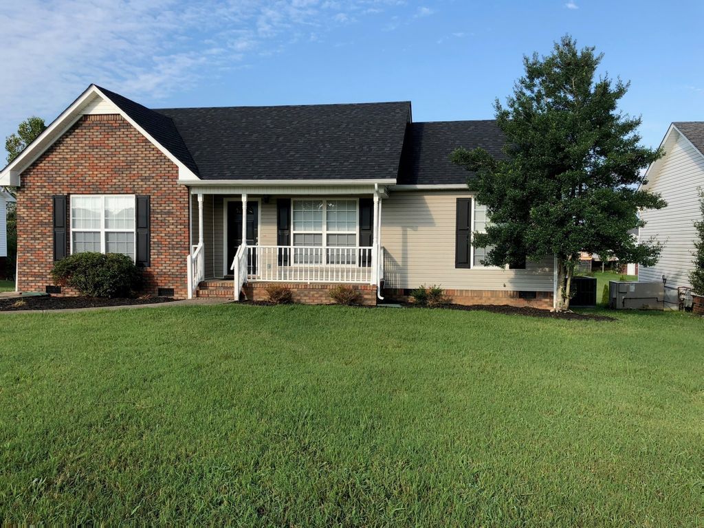 2819 Faith Ln, Spring Hill, TN 37174