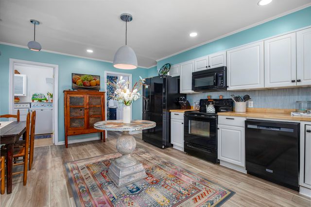 361 S Main Street, Versailles, KY 40383