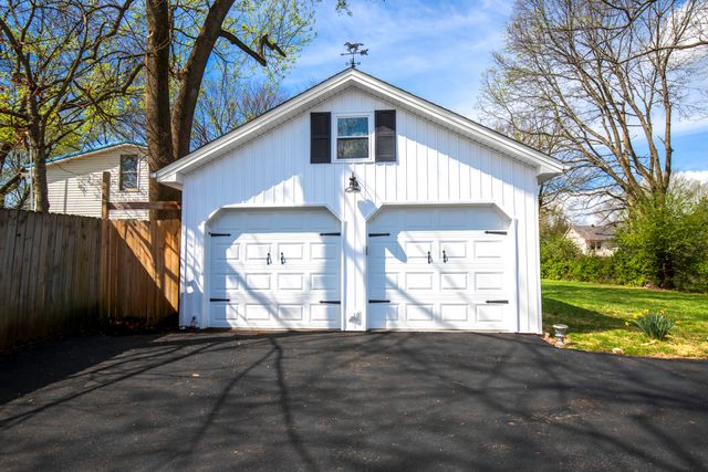 361 S Main Street, Versailles, KY 40383