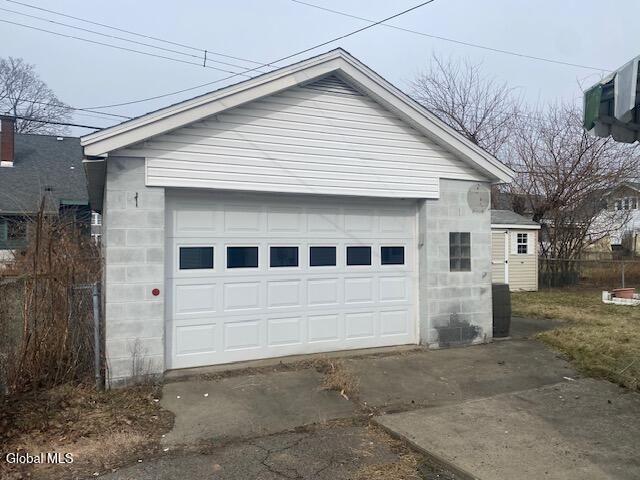 177 Hollywood Avenue, Albany, NY 12209