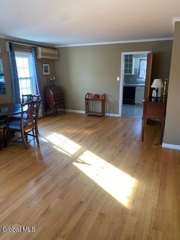 177 Hollywood Avenue, Albany, NY 12209