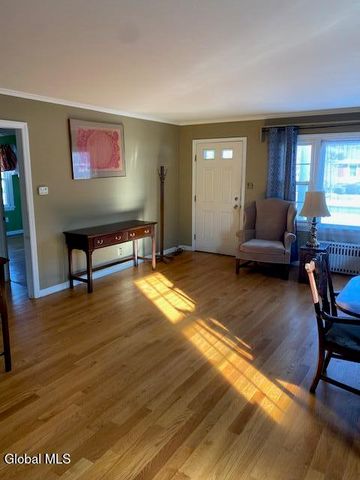 177 Hollywood Avenue, Albany, NY 12209