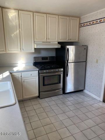 177 Hollywood Avenue, Albany, NY 12209