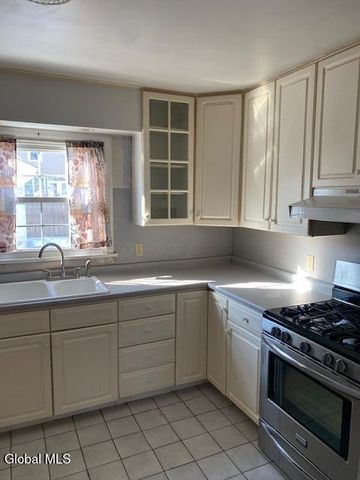 177 Hollywood Avenue, Albany, NY 12209