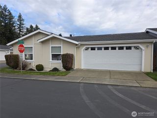 24006 222nd Avenue SE #16, Maple Valley, WA 98038