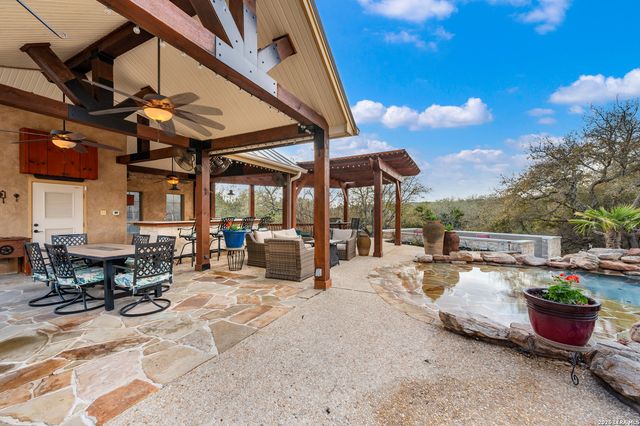 16227 San Cayetano, Helotes, TX 78023