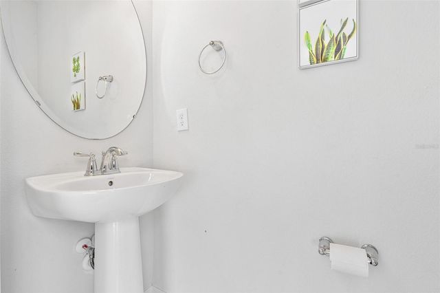 8936 SYDNEY AVENUE, Kissimmee, FL 34747