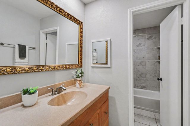 3710 Quail Meadow Drive, Missouri City, TX 77459