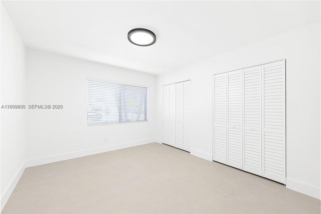 11835 SW 37th St, Miami, FL 33175