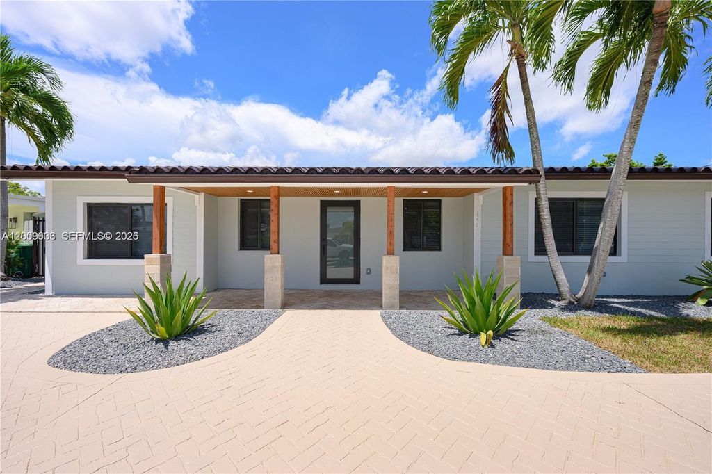 11835 SW 37th St, Miami, FL 33175