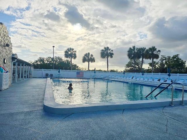 8341 HIGHPOINT BOULEVARD, Brooksville, FL 34613