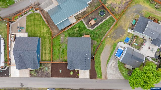 5175 Parkway Dr NE, Salem, OR 97305