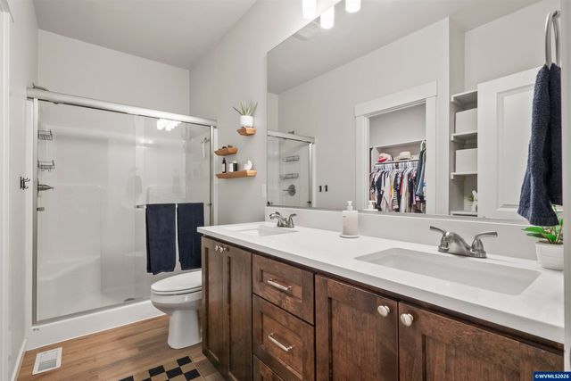 5175 Parkway Dr NE, Salem, OR 97305