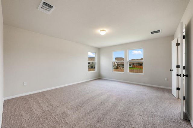 200 Willow Heights DR, Hutto, TX 78634